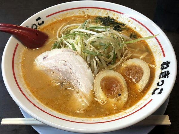 からしネギみそラーメン 780円 ＋ たまご 120円