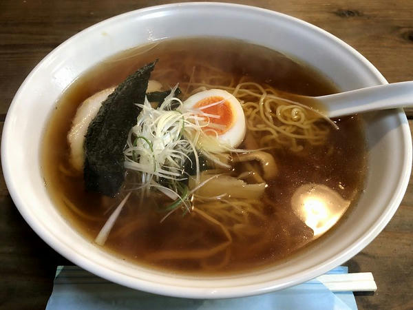 ラーメン 700円