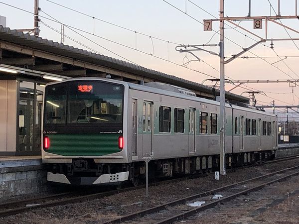 宝積寺駅に停車中の烏山行き普通列車