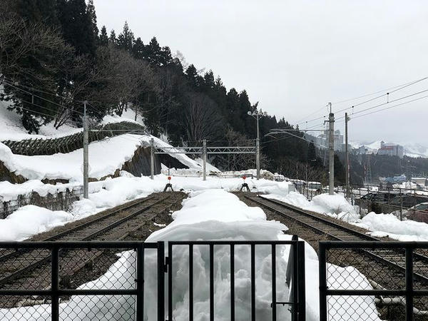 ガーラ湯沢駅の線路終端部分