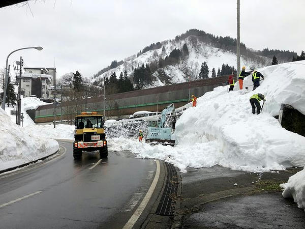 越後湯沢駅への道すがら(1)