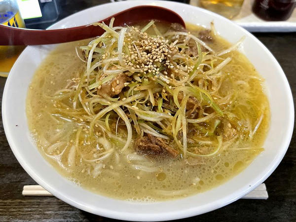 ネギラーメン（ネギ塩） 780円