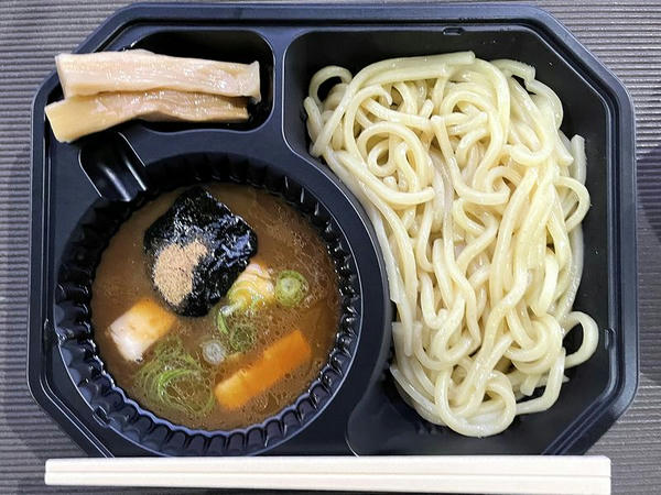 つけ麺 1000円