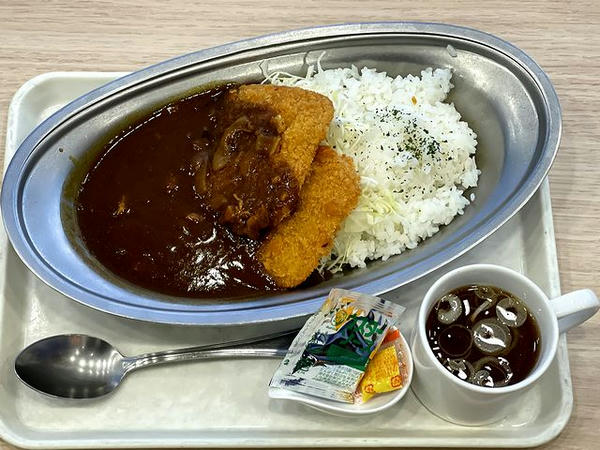 ハムカツカレー 750円