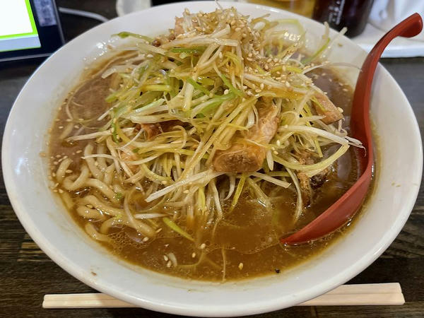 ネギラーメン（ネギ醤油） 860円