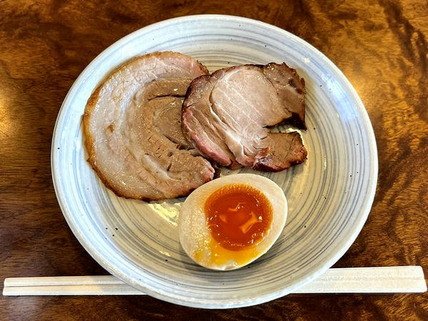 チャーシュー半玉 250円