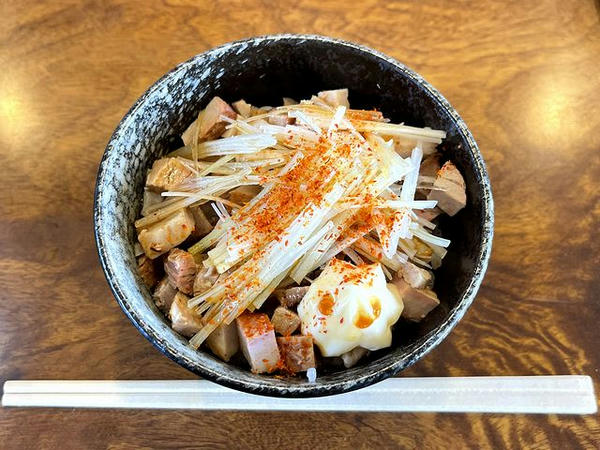 チャーシュー丼 300円