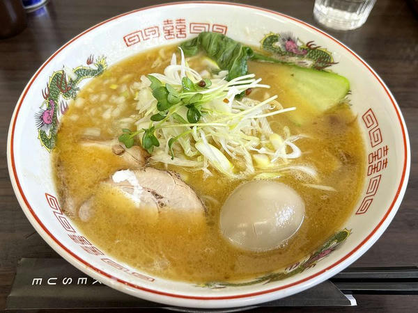 味玉二代目UWO中華そば（太麺） 1,030円