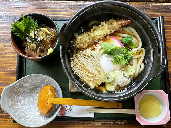 えび天鍋 1,200円 ＋ まぐろ丼 450円