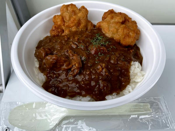 唐揚げカレー 800円