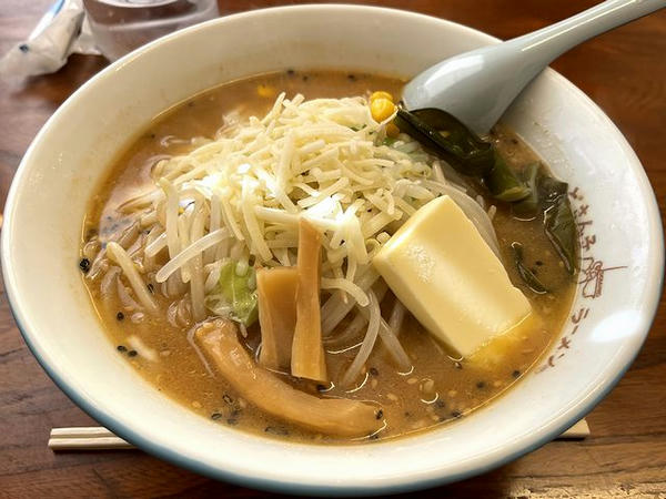 みそバターチーズラーメン 850円