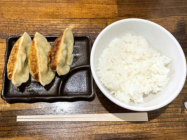 那須高原焼餃子セット 385円