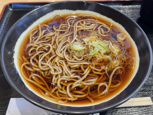 かけそば（並） 540円