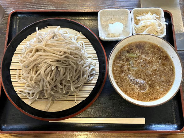 冷やしたぬき（そば・大盛） 850円 ＋ 生玉子 50円