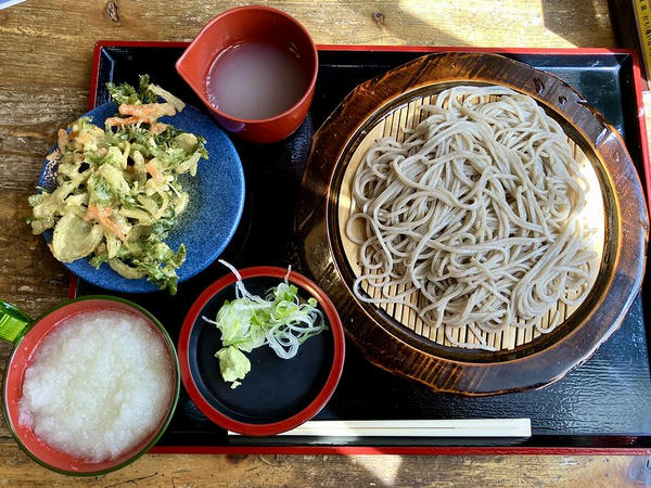 天もりそば 800円 ＋ 大根おろし 100円