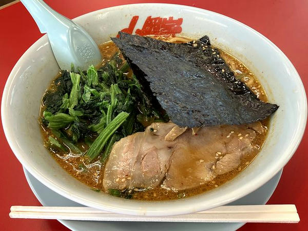 辛味噌ラーメン（小辛） 820円 ＋ ホウレン草 140円
