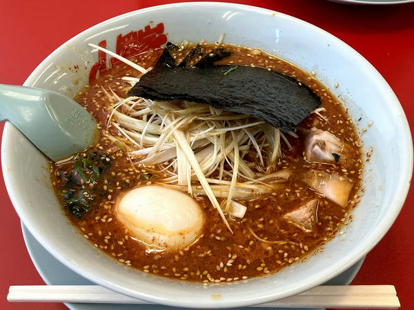 辛味噌ネギラーメン（激辛） 960円 ＋ 味付け玉子 140円