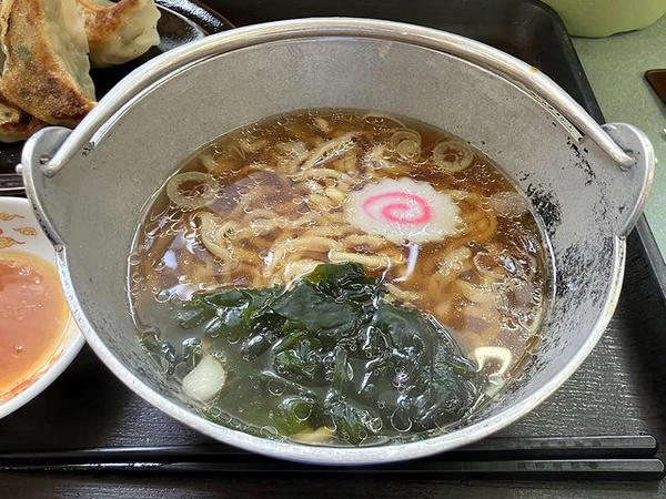 餃子定食ダブル 1,150円に付属の半ラーメン