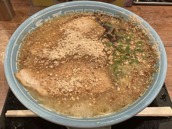 ラーメン 930円