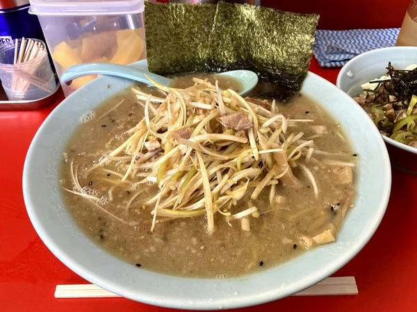 味噌ねぎラーメン 950円