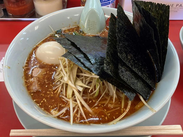 辛味噌ネギラーメン（大辛） 970円 ＋ 味付け玉子 140円 ＋ のり5枚 140円