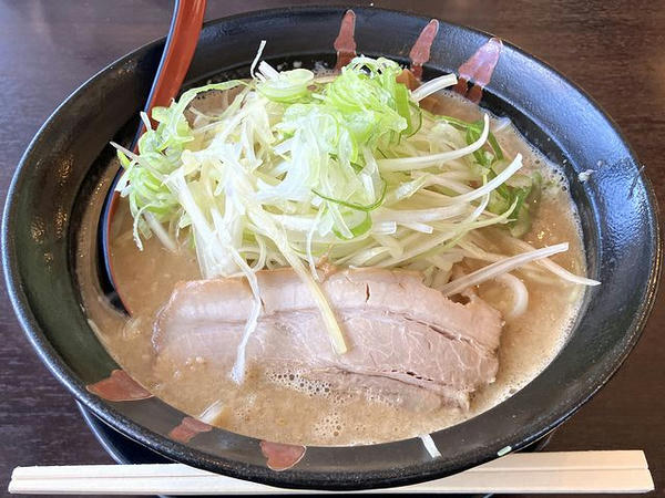 みそらーめん 1,050円 ＋ 白ネギ 160円