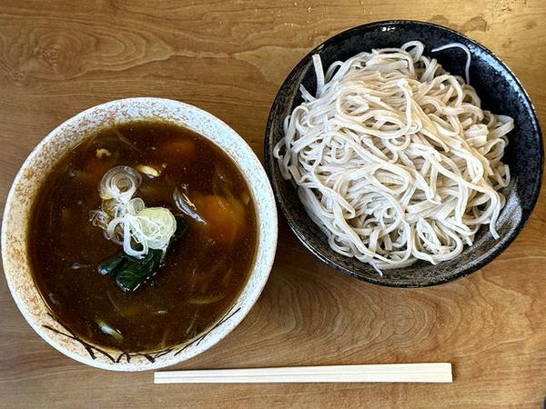 カレーそば（ひたし） 1,000円