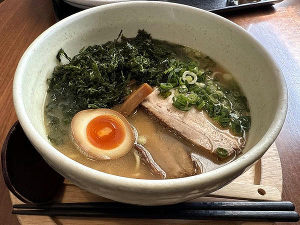 岩のり塩らーめん 1,080円