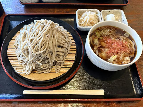 冷やし小海老のかき揚げそば（中盛） 1,100円