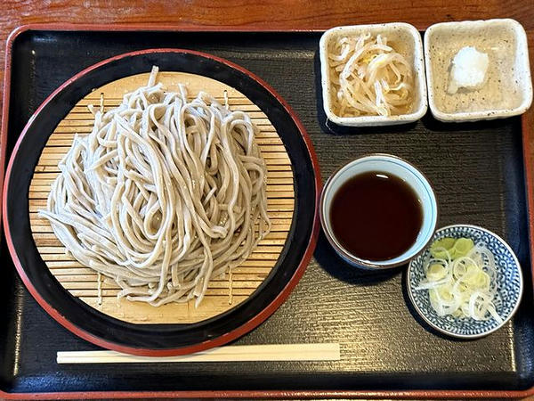 もりそば 700円