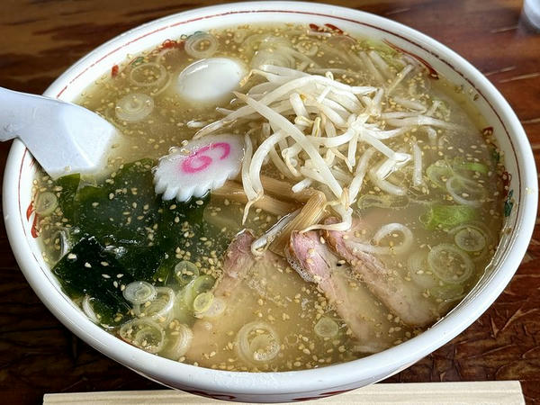 塩ラーメン 850円 ＋ 那須御用卵塩ゆでたまご 100円