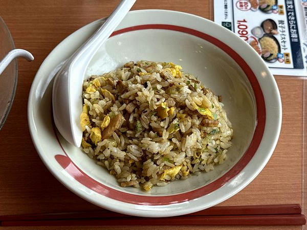 黒酢入り冷し中華 チャーハンセット 1,090円 の半チャーハン