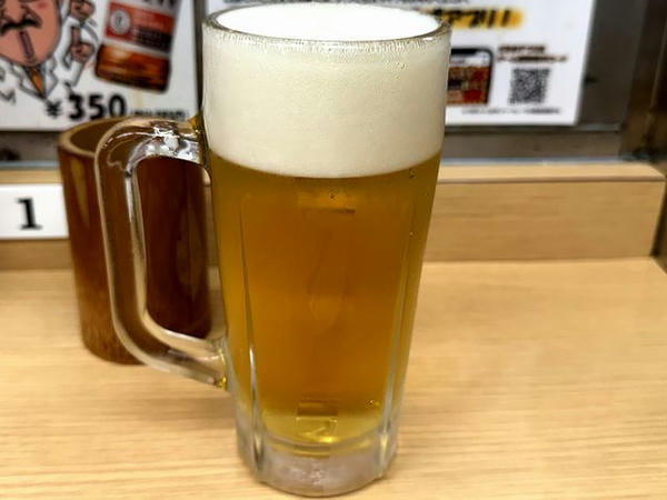 生ビール（中）616円