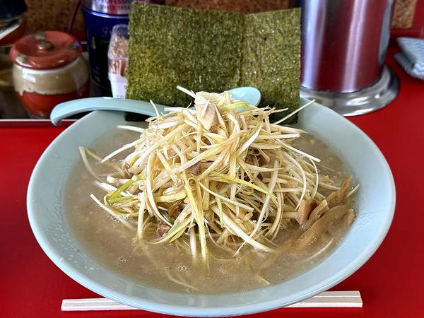 ねぎラーメン 900円