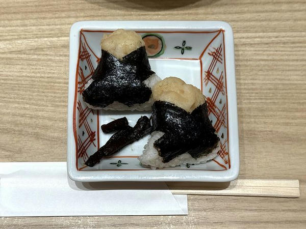 天むす（2ヶ） 320円