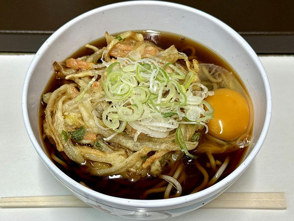 天玉そば 680円
