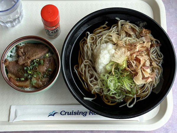 新潟冷やしふのりそばミニ豚丼セット 1,350円