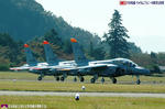 着陸したT-4