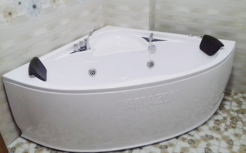 Bồn tắm Massage