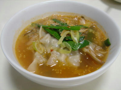 スープ餃子