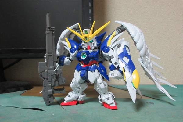 MGSD ウイングガンダムゼロ EW完成|どんどんガンプラとかレビュー MGSD ウイングガンダムゼロ EW完成|どんどんガンプラとかレビュー