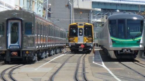 川重兵庫】「大阪市営地下鉄 30000系中間車 留置中！ (17/8/6