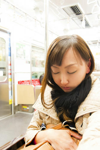 JR古河駅は東北本線（宇都宮線）快速も止まる。泊まるならホテルJDへ
