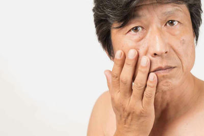 男の肌悩みに！オールインワンジェル　トルーク（TOLUX）