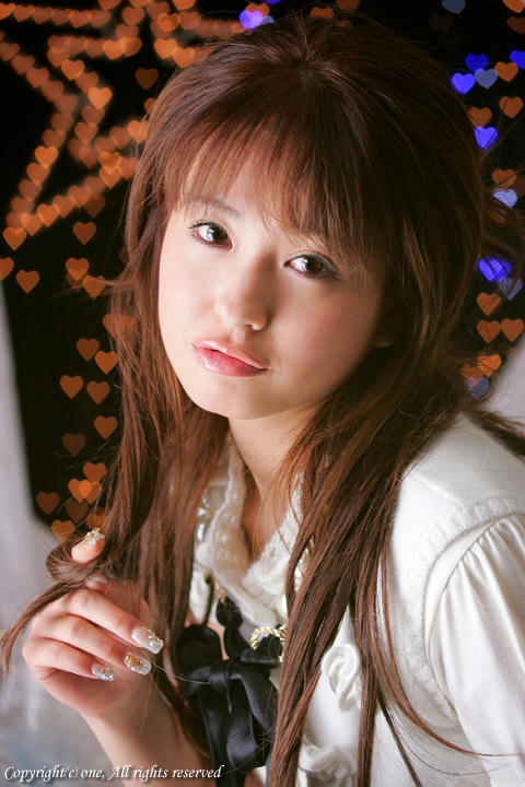 彩瀬いく