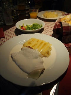 P6100977-2.jpg