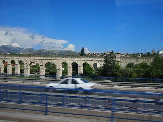 P6111288-2.jpg