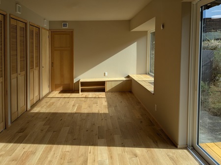 日射取得のあるリビング