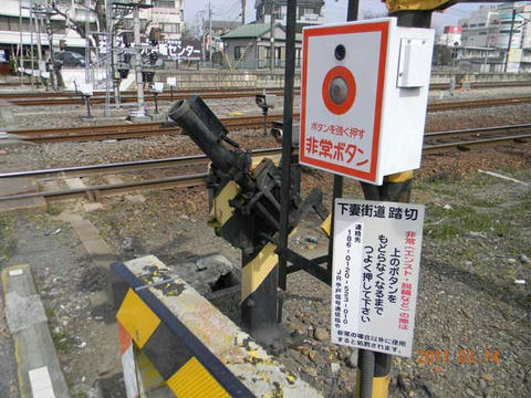 2011年3月14日・下館駅西側踏切