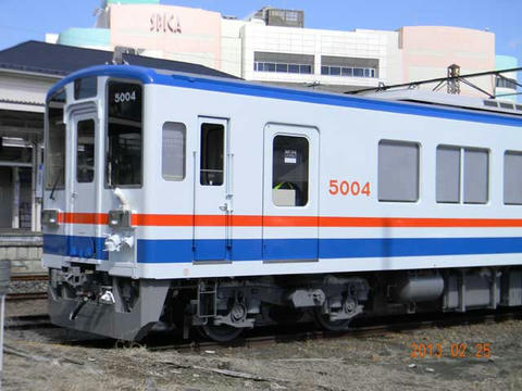 「キハ5000形」2次車(2013年2月25日)
